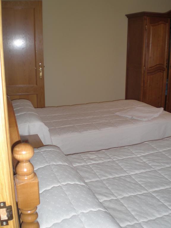 Hostal Catro Ventos Lugo Exterior photo